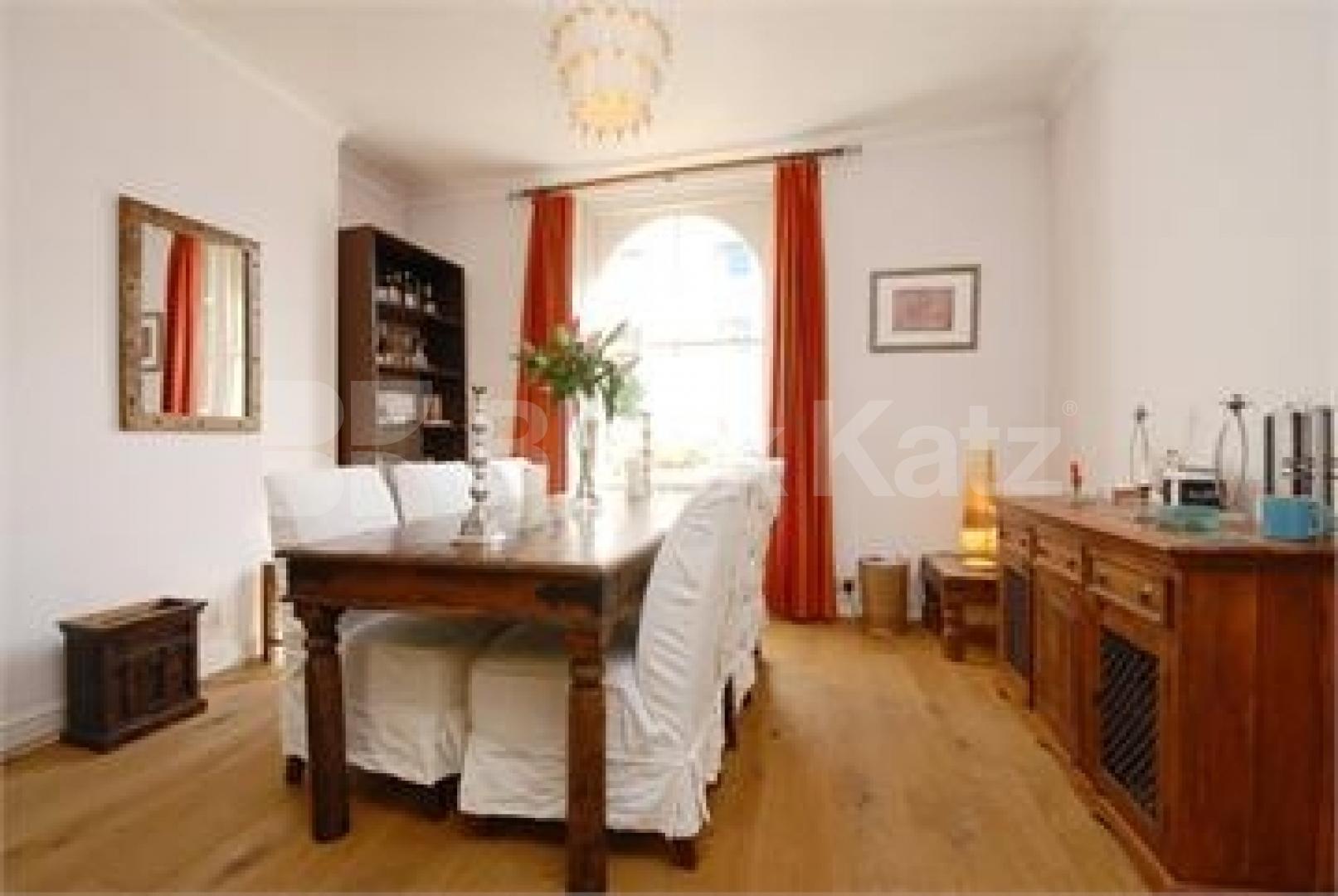 			NEW INSTRUSTION, 4 Bedroom, 1 bath, 1 reception Semi-Detached House			 Chillingworth road, Highbury / Holloway